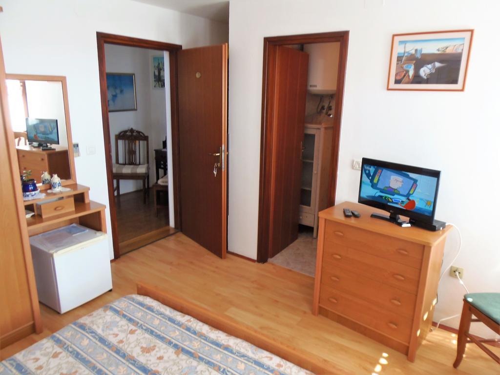 Apartment Noemi ميدولين المظهر الخارجي الصورة