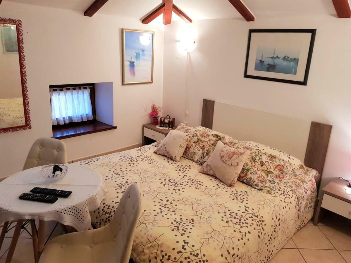 Apartment Noemi ميدولين المظهر الخارجي الصورة